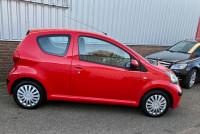 Toyota Aygo Hatchback Handmatig